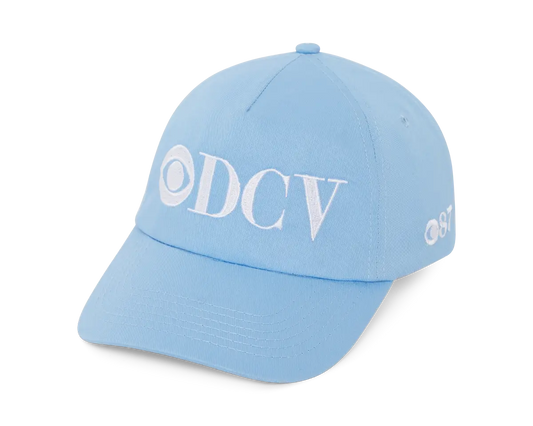 ALL EYES ON ME CAP BABY BLUE.